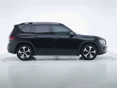 Mercedes-Benz GLB 220 4MATIC - ფოტო 3