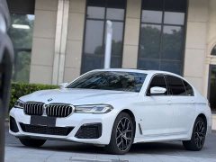 BMW 5 Series 530Li Luxury M Sport Package - ფოტო 1