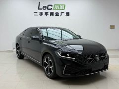 Volkswagen Passat 330TSI Starry Sky Elite - ფოტო 2