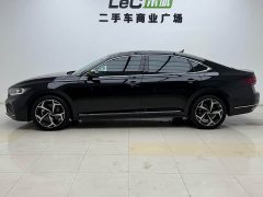 Volkswagen Passat 330TSI Starry Sky Elite - ფოტო 4