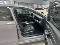 Volkswagen Passat 2025 Pro 380TSI Dragon Premium Edition - ფოტო 13