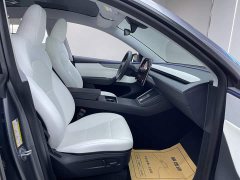 Tesla Model Y Rear-Wheel Drive - ფოტო 13