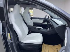 Tesla Model Y Rear-Wheel Drive - ფოტო 14
