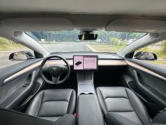 Tesla Model 3 Rear-Wheel Drive - ფოტო 12