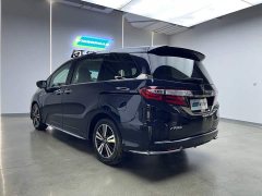 Honda Odyssey 2019 2.0L Sharp Comfort Edition - ფოტო 3