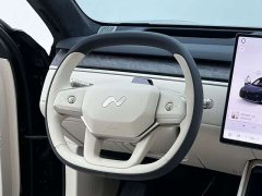 Nio Lerado L90 Max Six-Seater - ფოტო 17