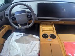 Li Auto i8 Standard Edition - ფოტო 9