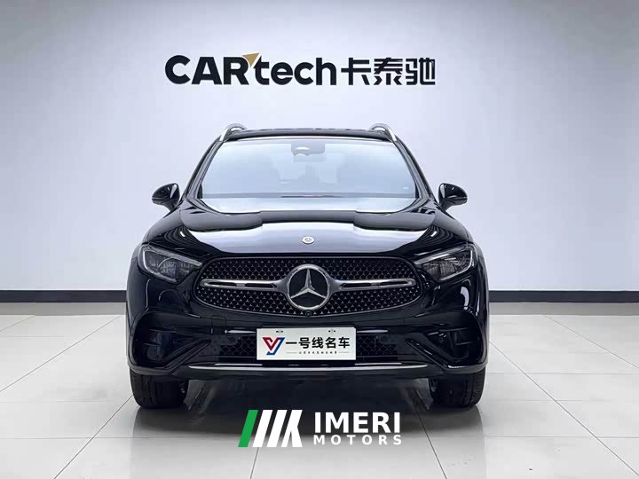 Mercedes-Benz GLC 300 L 4MATIC Dynamic 5-Seater