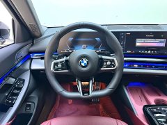 BMW 5 Series 530Li Premier M Sport Package - ფოტო 14