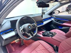 BMW 5 Series 530Li Premier M Sport Package - ფოტო 9