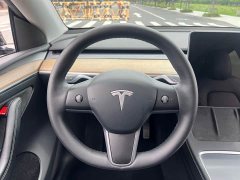 Tesla Model Y 2022 Facelift Rear-Wheel Drive - ფოტო 17