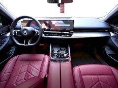 BMW 5 Series 525Li M Sport Package - ფოტო 12
