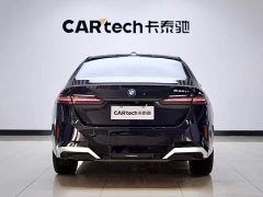 BMW 5 Series 525Li M Sport Package - ფოტო 5
