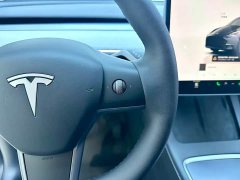 Tesla Model Y Rear-Wheel Drive - ფოტო 16