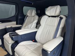 Zeekr 009 2024 6-Seater Executive AWD 108kWh - ფოტო 17