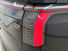Zeekr 009 2024 6-Seater Executive AWD 108kWh - ფოტო 8