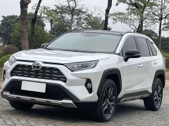 Toyota RAV4 2022 2.0L CVT AWD Premium Edition - ფოტო 2