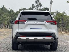Toyota RAV4 2022 2.0L CVT AWD Premium Edition - ფოტო 9