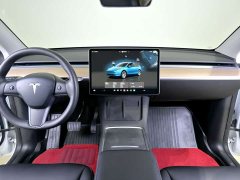 Tesla Model Y Long Range All-Wheel Drive - ფოტო 8