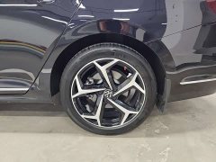 Volkswagen Passat Outstanding Edition 330TSI Elite - ფოტო 16