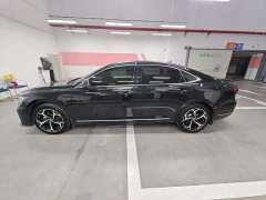 Volkswagen Passat Outstanding Edition 330TSI Elite - ფოტო 2