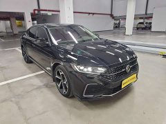 Volkswagen Passat Outstanding Edition 330TSI Elite - ფოტო 6