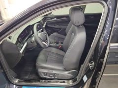 Volkswagen Passat Outstanding Edition 330TSI Elite - ფოტო 9