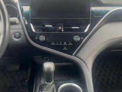 Toyota Camry 2.0G Luxury - ფოტო 9