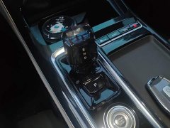Geely Boyue L Fourth Generation 1.5TD DCT Qicheng - ფოტო 10
