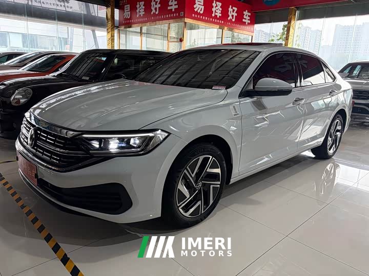 Volkswagen Sagitar 30 Million Units Select Edition 300TSI DSG Beyond Version