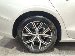 Volvo S60 2023 B4 Smart Luxury Edition - ფოტო 18
