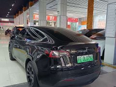 Tesla Model Y Rear-Wheel Drive - ფოტო 9