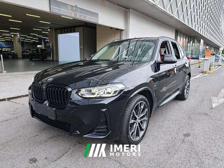 BMW X3 xDrive30i Premier M Night Package