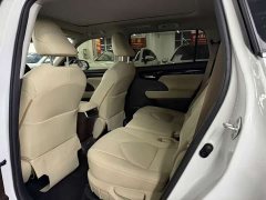 Toyota Highlander Hybrid 2.5L AWD Premium 7-Seater - ფოტო 5