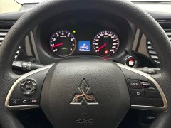 Mitsubishi Outlander 2021 2.0L FWD Comfort 5-Seater - ფოტო 17