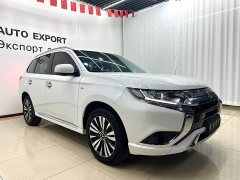 Mitsubishi Outlander 2021 2.0L FWD Comfort 5-Seater - ფოტო 3