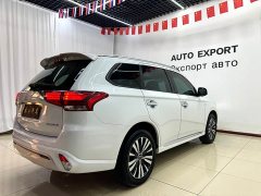 Mitsubishi Outlander 2021 2.0L FWD Comfort 5-Seater - ფოტო 4
