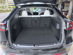 Tesla Model Y 2022 Facelift Rear-Wheel Drive - ფოტო 12