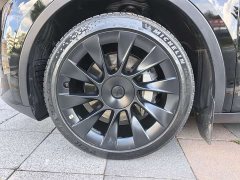 Tesla Model Y 2022 Facelift Rear-Wheel Drive - ფოტო 18