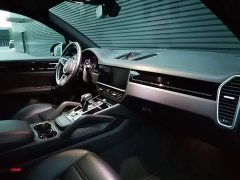 Porsche Cayenne New Energy Cayenne E-Hybrid 2.0T - ფოტო 18