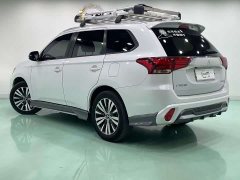 Mitsubishi Outlander Facelift 2.0L FWD Comfort 7-Seater - ფოტო 7