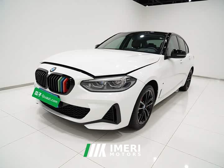 BMW 1 Series Facelift 120i M Sport Night Edition