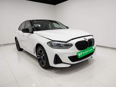 BMW 1 Series Facelift 120i M Sport Night Edition - ფოტო 3