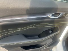 Geely Xingui Xingrui 1.5T Diesel Fuyao Edition - ფოტო 10