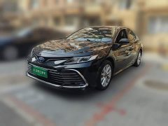Toyota Camry 2021 Hybrid 2.5L HGVP Leading Edition - ფოტო 1