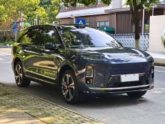 NIO ES8 2026 Six-Seat Executive Luxury Edition - ფოტო 3