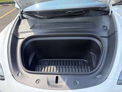 Tesla Model Y 2023 Rear-Wheel Drive - ფოტო 17