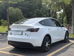 Tesla Model Y 2023 Rear-Wheel Drive - ფოტო 4