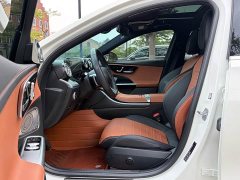 Mercedes-Benz C-Class Facelift C 200 L Sport Edition - ფოტო 12