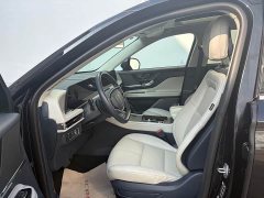 Lincoln Aviator 2.0T AWD Prestige Edition - ფოტო 14
